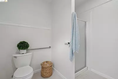 2923 Wheeler Street, Berkeley, CA 94705 - Photo 14