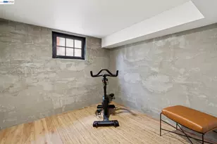 800 Trestle Glen Rd, Oakland, CA 94610 - Photo 34