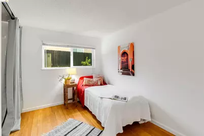 141 Dartmouth Ave, Vallejo, CA 94589 - Photo 12