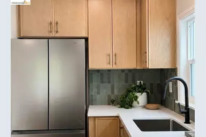 3954 Magee Ave, Oakland, CA 94619 - Photo 14