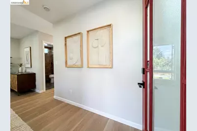 3954 Magee Ave, Oakland, CA 94619 - Photo 4