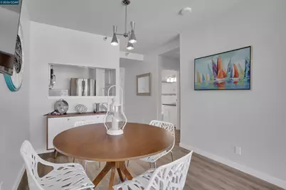 300 3rd St #1203, San Francisco, CA 94107 - Photo 8