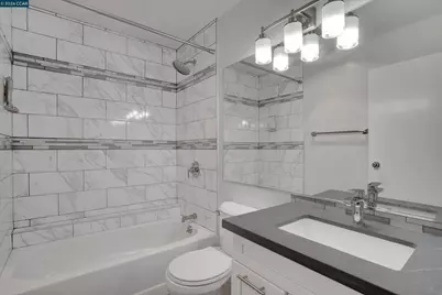 300 3rd St #1203, San Francisco, CA 94107 - Photo 12