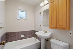 2758 Wexford Dr, Concord, CA 94519 - Photo 28