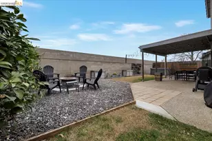 385 Farmington Cir, Roseville, CA 95678 - Photo 8