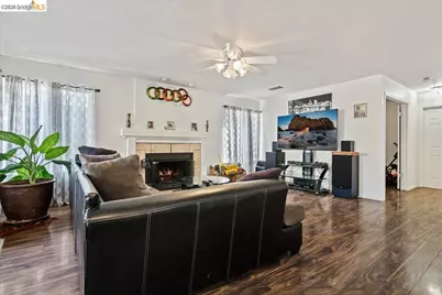 4137 Amargosa Drive, Antioch, CA 94531 - Photo 14