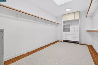 5906 Bruns Ct, Oakland, CA 94611 - Photo 18