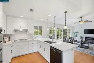 5585 Tudor Way, Loomis, CA 95650 - Photo 14