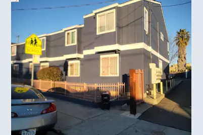 1826 Vicksburg Ave, Oakland, CA 94601 - Photo 4