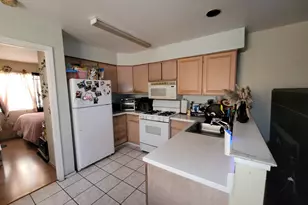 1826 Vicksburg Ave, Oakland, CA 94601 - Photo 6