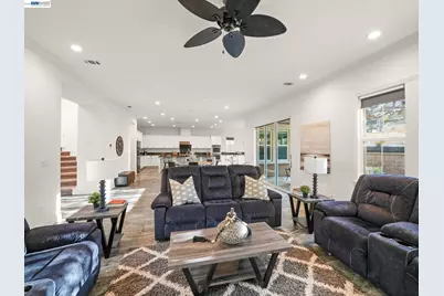 2094 Elderberry Dr, San Ramon, CA 94582 - Photo 12
