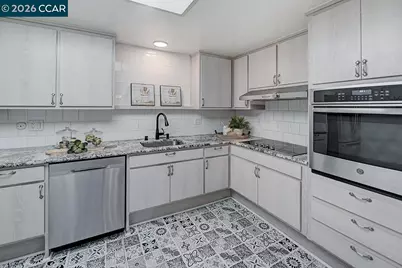 3411 Tice Creek Dr #1, Walnut Creek, CA 94595 - Photo 20