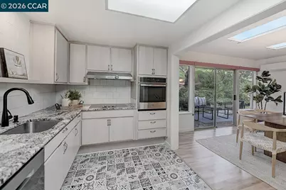 3411 Tice Creek Dr #1, Walnut Creek, CA 94595 - Photo 10