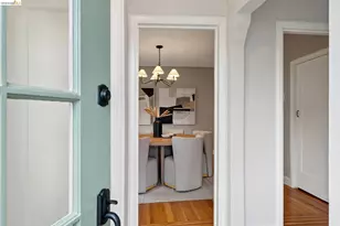 741 Grosvenor Pl, Oakland, CA 94610 - Photo 4