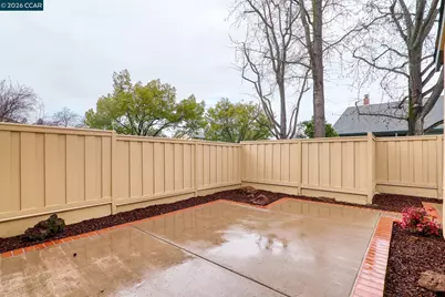 652 Savoy Ct, Walnut Creek, CA 94598 - Photo 32