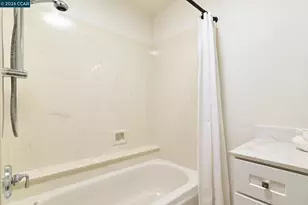 652 Savoy Ct, Walnut Creek, CA 94598 - Photo 30