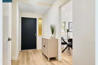 652 Savoy Ct, Walnut Creek, CA 94598 - Photo 4