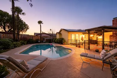 3920 Empire Ct, Pleasanton, CA 94588 - Photo 2