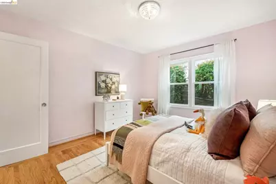 2465 Alida St, Oakland, CA 94602 - Photo 26