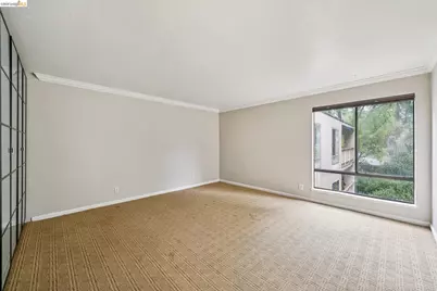 300 Civic Dr #403, Walnut Creek, CA 94596 - Photo 12