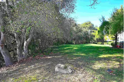 7875 Canyon Meadow Cir #D, Pleasanton, CA 94588 - Photo 38