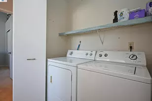 7875 Canyon Meadow Circle, Pleasanton, CA 94588 - Photo 32