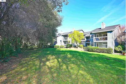 7875 Canyon Meadow Cir #D, Pleasanton, CA 94588 - Photo 2