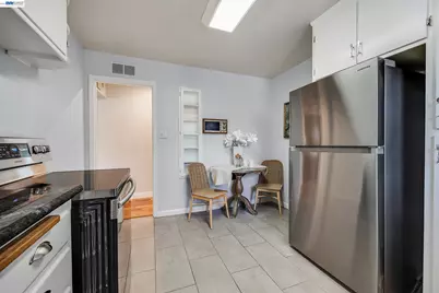 1815 Pine St, Livermore, CA 94551 - Photo 14