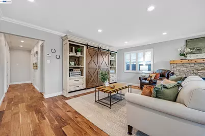 1815 Pine St, Livermore, CA 94551 - Photo 8