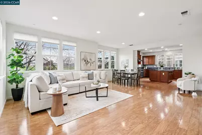 6759 Mariposa Ln, Dublin, CA 94568 - Photo 6