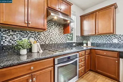 6759 Mariposa Ln, Dublin, CA 94568 - Photo 14