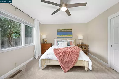 2036 Rockne Dr, Concord, CA 94518 - Photo 20