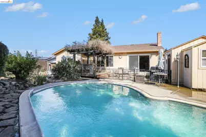 3218 Westbourne Dr, Antioch, CA 94509 - Photo 24