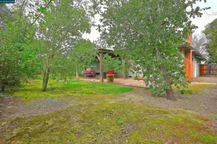 1812 Baldwin Dr, Concord, CA 94519 - Photo 38