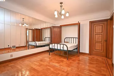 100 Gaven St, San Francisco, CA 94134 - Photo 16