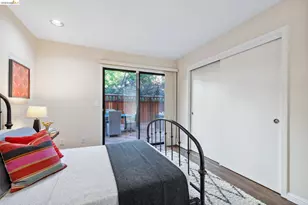 11 Hawks Hill Ct, Oakland, CA 94618 - Photo 54