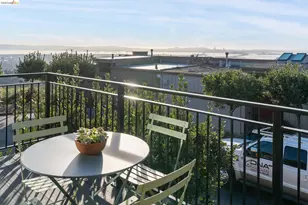 11 Hawks Hill Ct, Oakland, CA 94618 - Photo 28