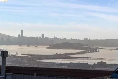 11 Hawks Hill Court, Oakland, CA 94618 - Photo 30