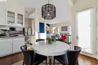 11 Hawks Hill Court, Oakland, CA 94618 - Photo 18