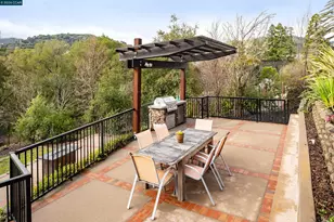 28 Southwood Dr, Orinda, CA 94563 - Photo 42
