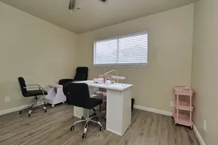 220 Kingston Ln, Modesto, CA 95354 - Photo 36