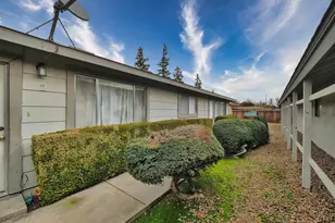 220 Kingston Ln, Modesto, CA 95354 - Photo 12