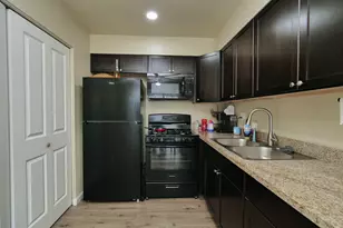 220 Kingston Ln, Modesto, CA 95354 - Photo 30