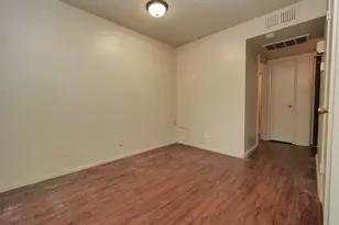 216 Kingston Ln, Modesto, CA 95354 - Photo 10