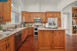 640 Brackman Ln, Martinez, CA 94553 - Photo 8