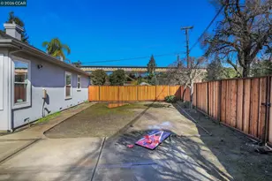 640 Brackman Ln, Martinez, CA 94553 - Photo 40