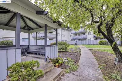 29300 Dixon St #207, Hayward, CA 94544 - Photo 26