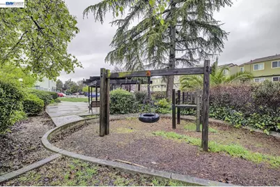 29300 Dixon St #207, Hayward, CA 94544 - Photo 28