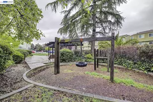 29300 Dixon St, Hayward, CA 94544 - Photo 28