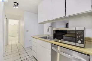 29300 Dixon St, Hayward, CA 94544 - Photo 10